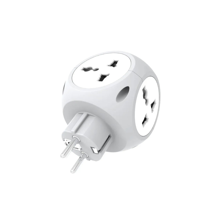 GREEN LION MULTIPORT TRAVEL ADAPTER EU 4W - WHITE