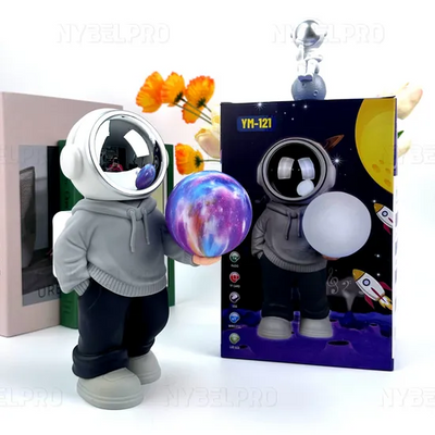 Mobile Compact Multifunctional Astronaut Ornament Bluetooth Speaker (YM-121)