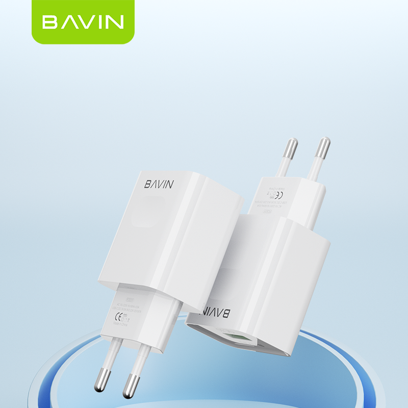 BAVIN PC831 wall charger with Type-C conversion cable MICRO TYPE-C LIGHTNING